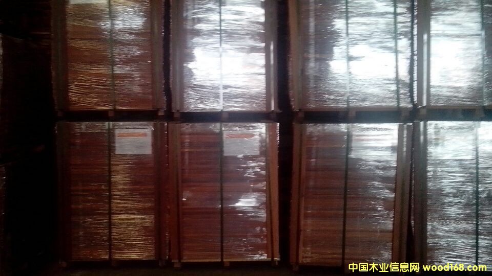 �F���ӵذ����ϵ�Ԕ����B