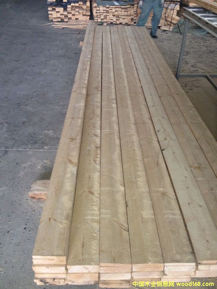 [��] ��ľ��¹�󱳰�����ϰ��