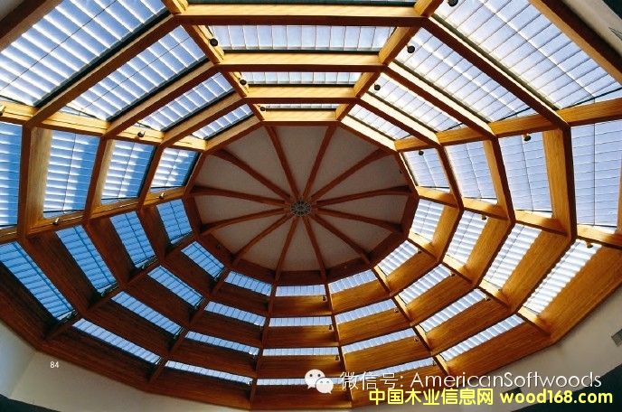 ������~�ĽY(ji��)��(g��u)�ģ������ɣ��Ϸ������Sɼ������;