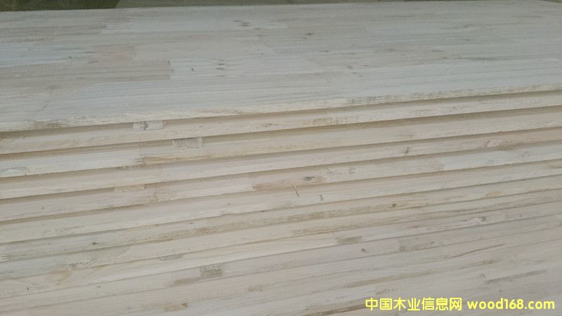 �c(di��n)���鿴��ľ�f��ָ�Ӱ�Ŵ�DƬ