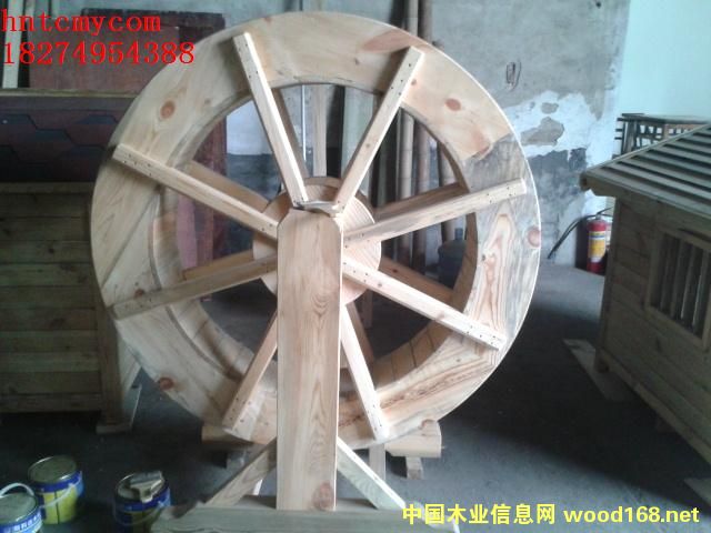 �c���鿴���Ϸ���ľˮ܇�S�����l(f��)�Ŵ�DƬ