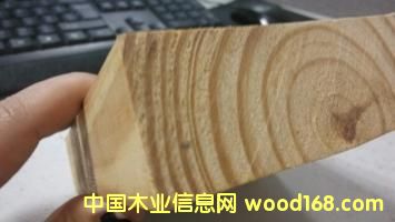 �c���鿴�Ϸ��ɷŴ�DƬ