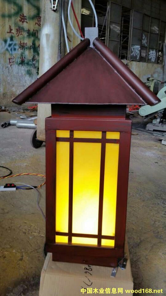 �c(di��n)���鿴ľ�y��Ŵ�DƬ