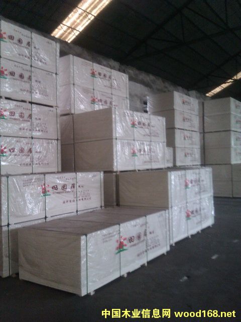 �c(di��n)���鿴1�Ŵ�DƬ