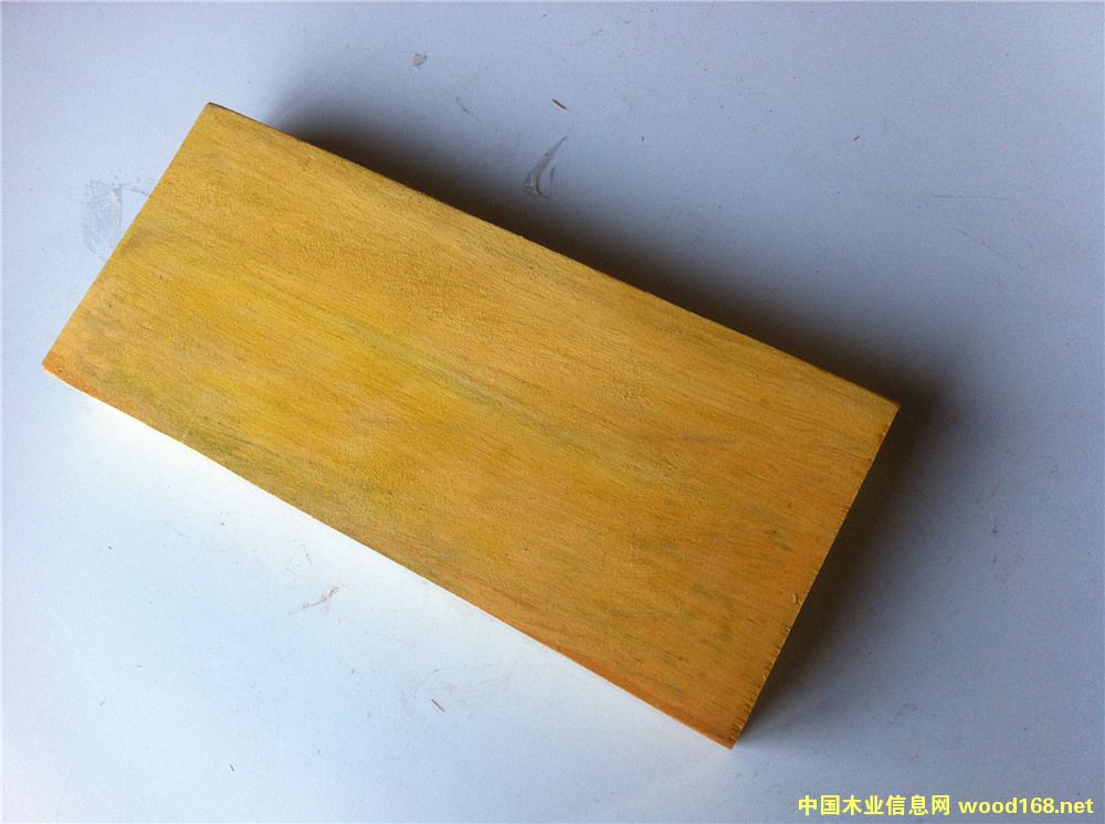 �c(di��n)���鿴�͵�ľ�Ŵ�DƬ