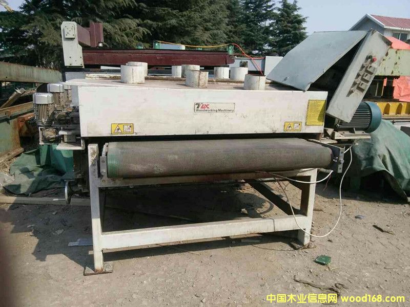 ��݁���z�C