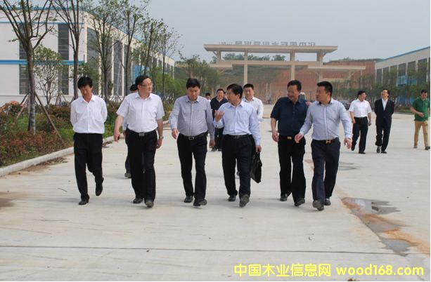 �Ž���ί����ӛ�����L(zh��ng)�־��һ�������A�Ї��Hľ�I(y��)�a(ch��n)�I(y��)�@�����{(di��o)��