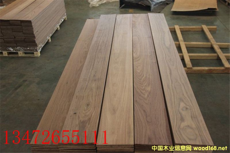 �ں�����б���