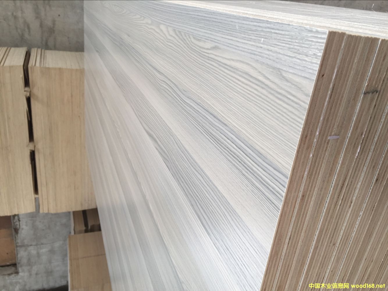 һ�γ��Ͱ��b�� ��ɰ��