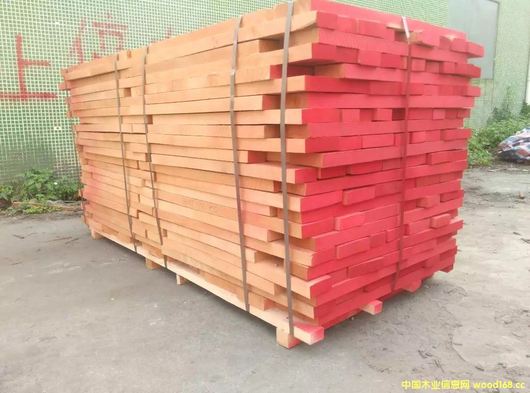 A���W���M�ڙ�ľ����0.6-0.8M