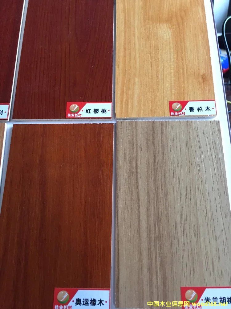 �c(di��n)���鿴���N��ɫ�����谷�����Ŵ�DƬ