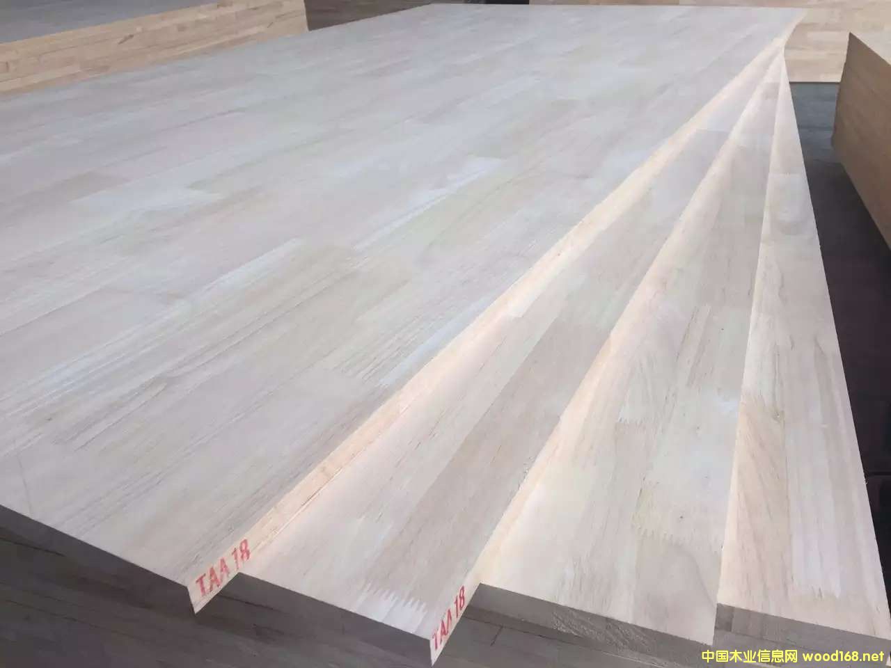 �c���鿴���zľָ�Ӱ�Ŵ�DƬ