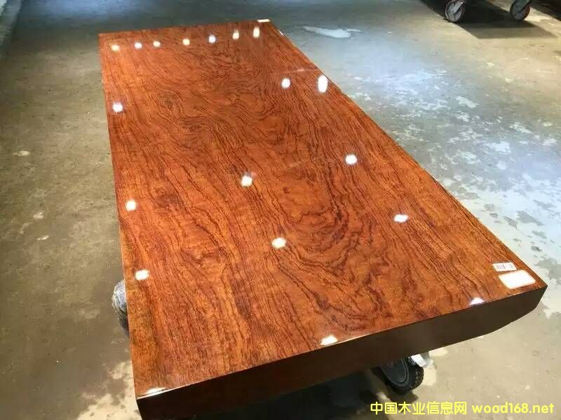 �c���鿴������Ŵ�DƬ