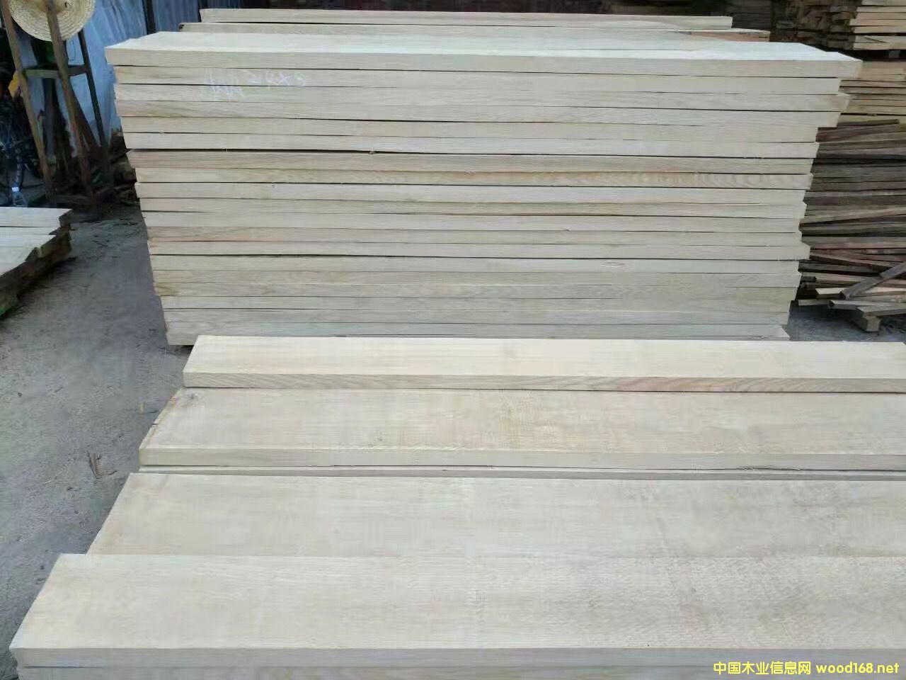 ��Ϟ?z��i)��S��