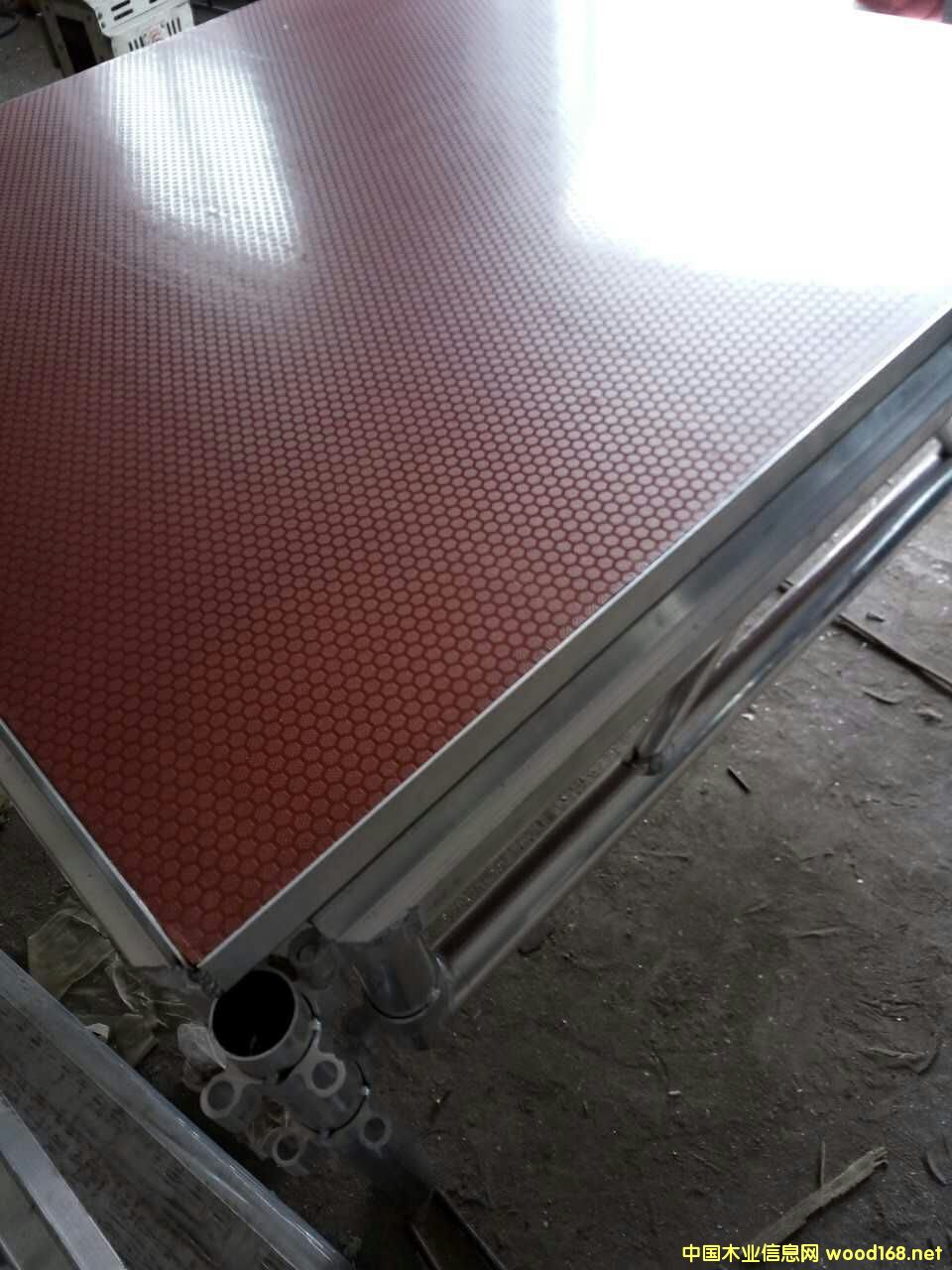 ���_(t��i)��