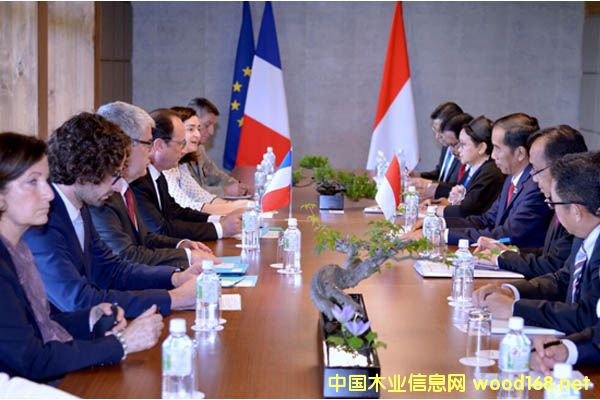 ӡ��ͷ���(gu��)�M(j��n)��ӡ��ľ�ĳ��ښW�˕�(hu��)Մ