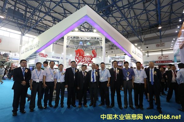 �Ї����R���F(tu��n)��˾�����ʮ���ñ���ľ��չ