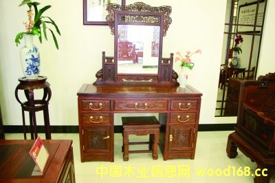 ���|�(y��ng)ľ��֮׃ ���ŵ�tľ�ĬF(xi��n)����֮·