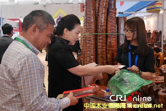 Խ��ľ�|(zh��)�������ε��Č��ϲ���(hu��)