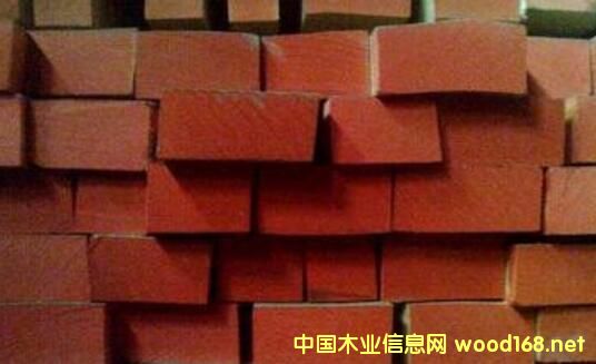 �W��ˮ����ľ��