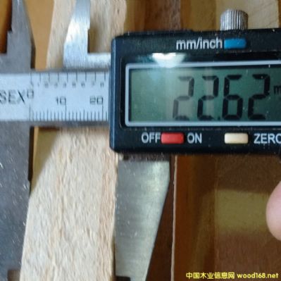 ����͢�؃r��ľ