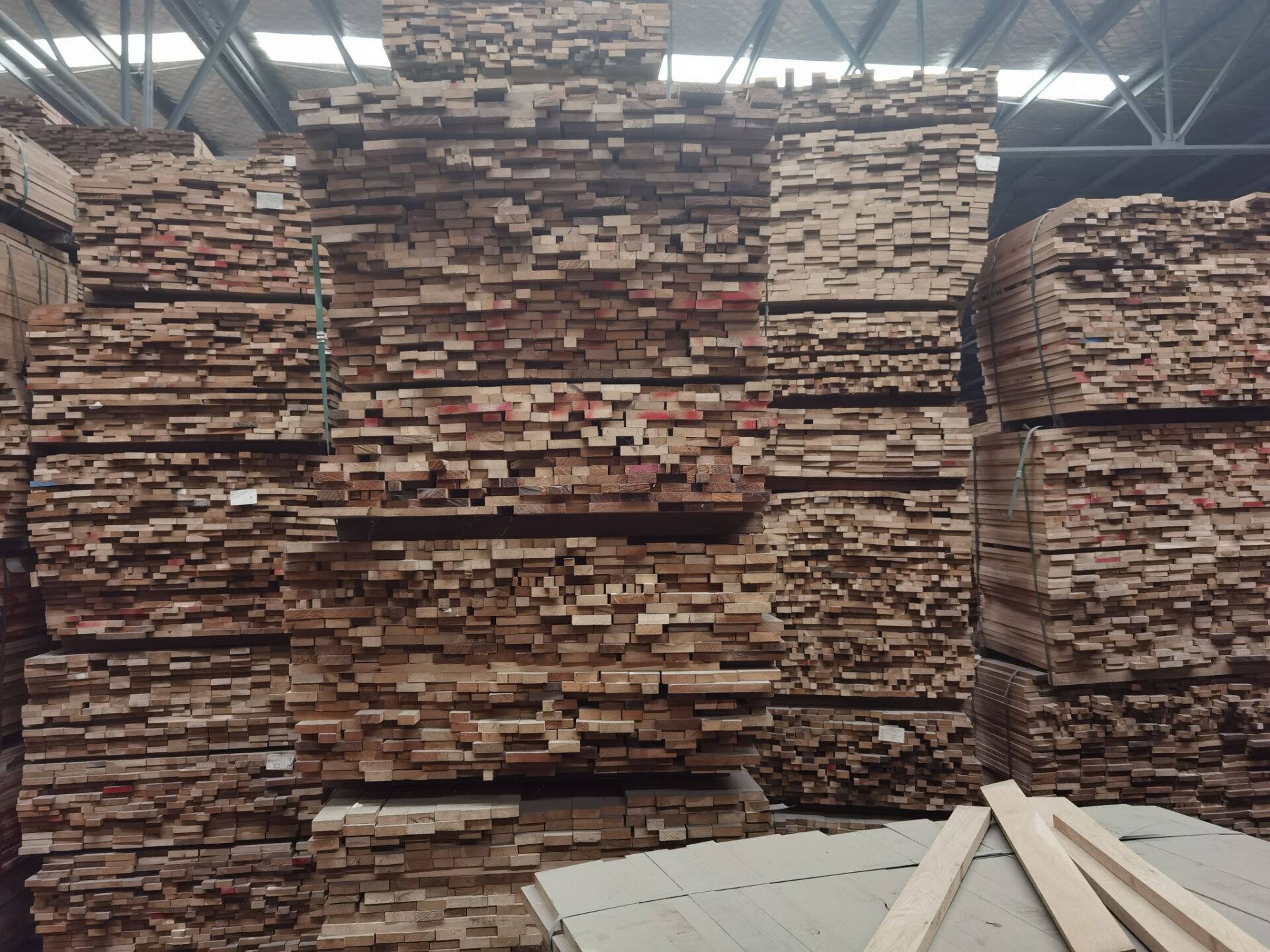 ������ľ�Ҿ�С��