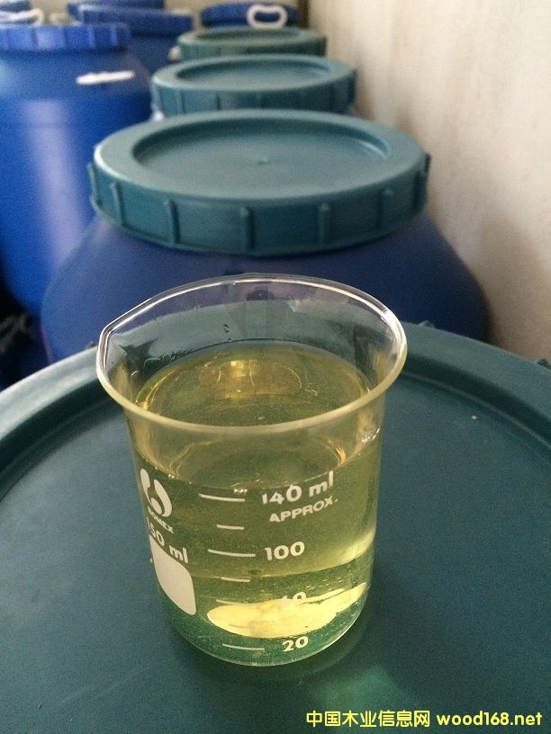 �oɫ��ù��