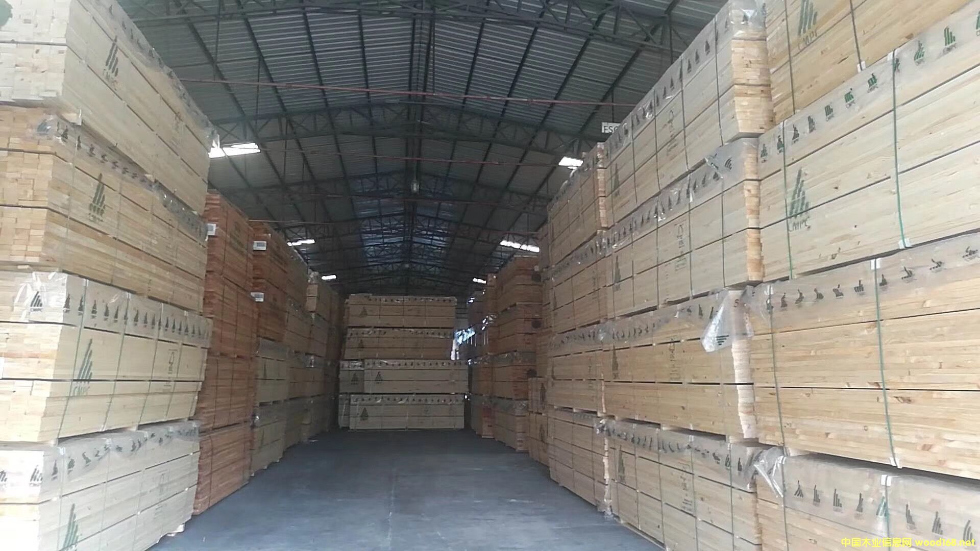 ���򾀗l���M(j��n)����ľ��Ԕ��(x��)��B