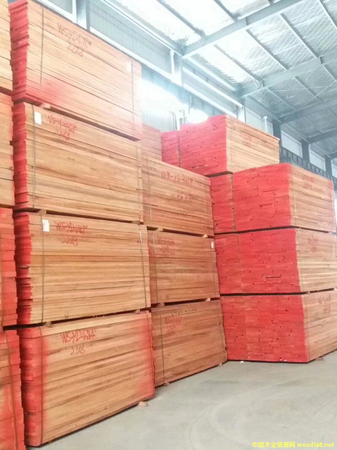 ��ľ��壬ֱƴ��