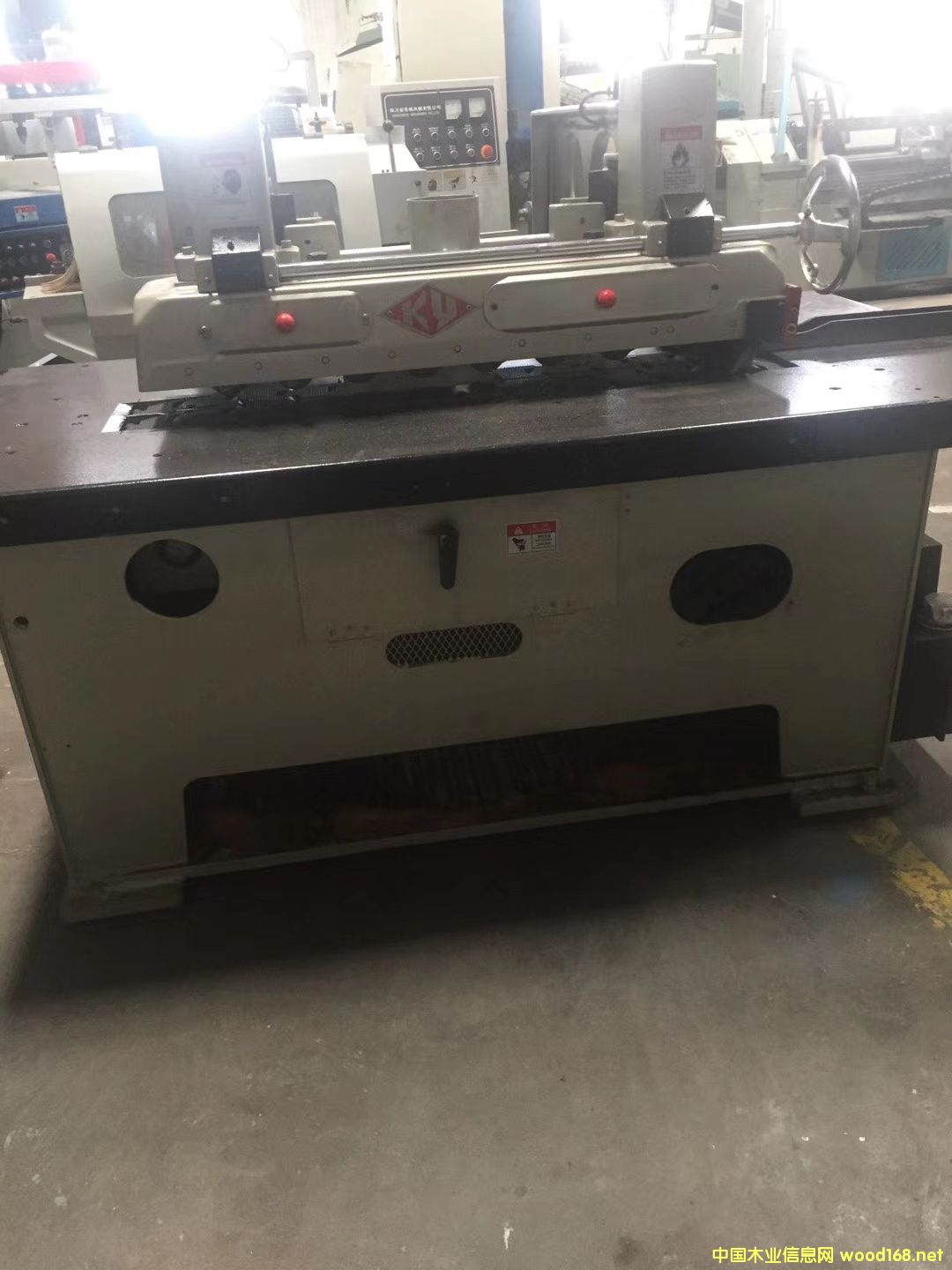 �����_(t��i)����߅�