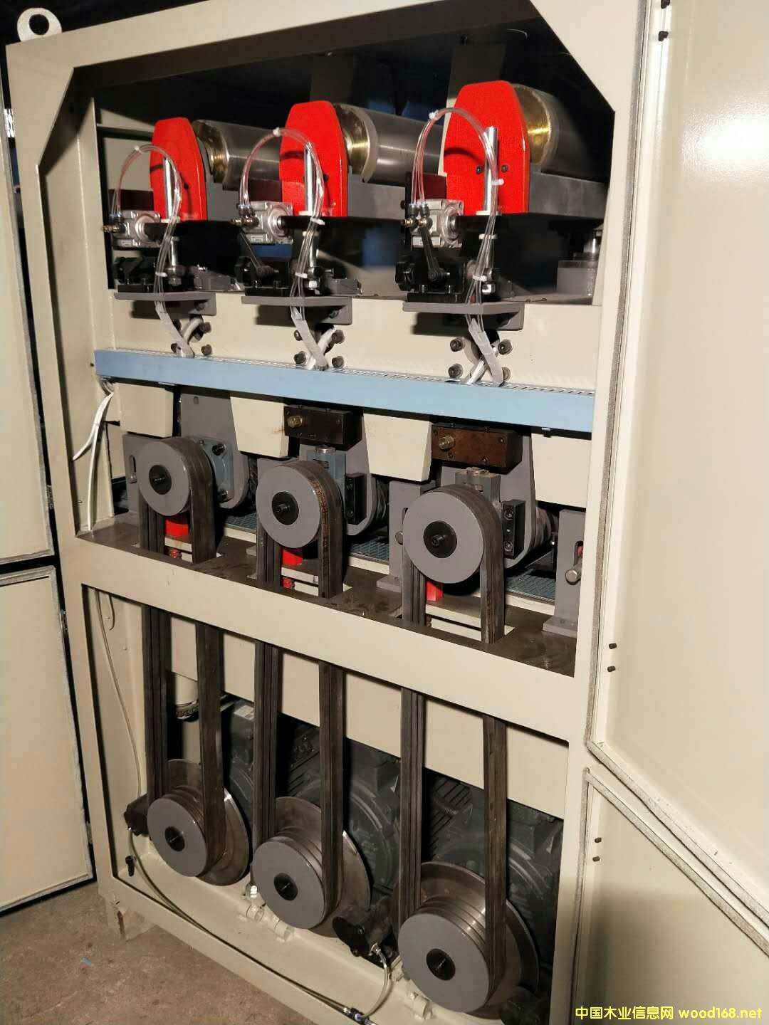 青島千川砂光機 青島千川砂光機