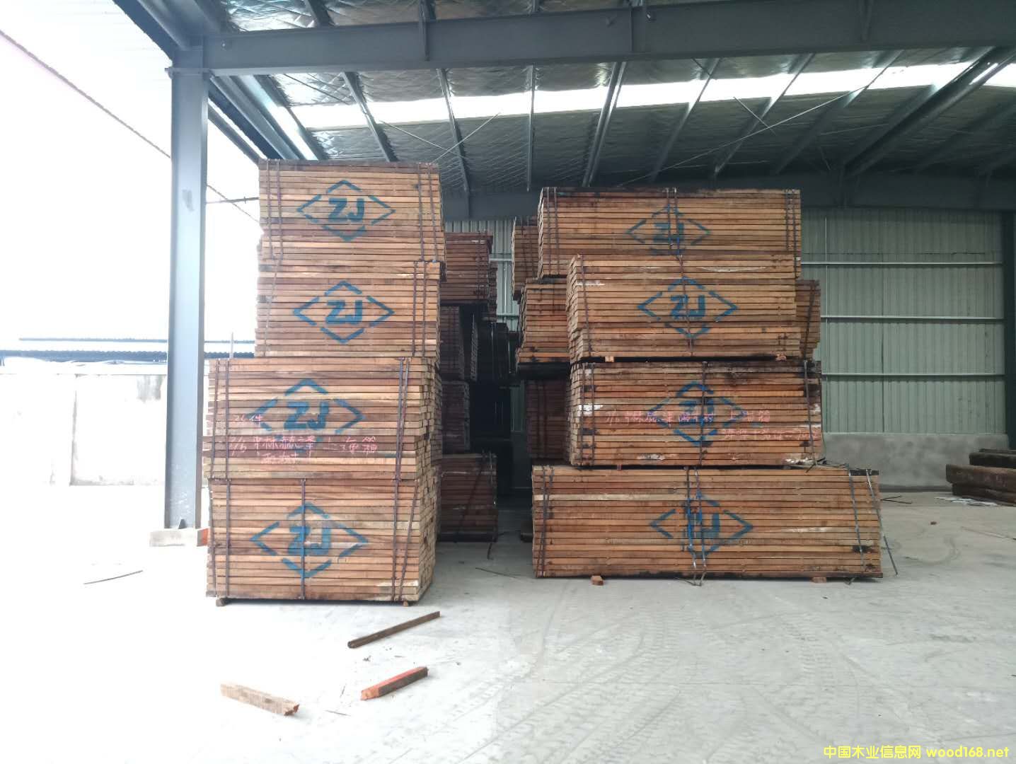 �����ں��ҵ�Ԕ����B