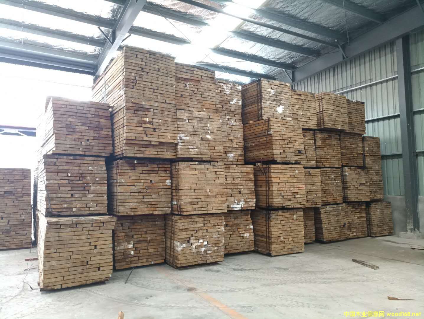 �����ں��ҵ�Ԕ����B