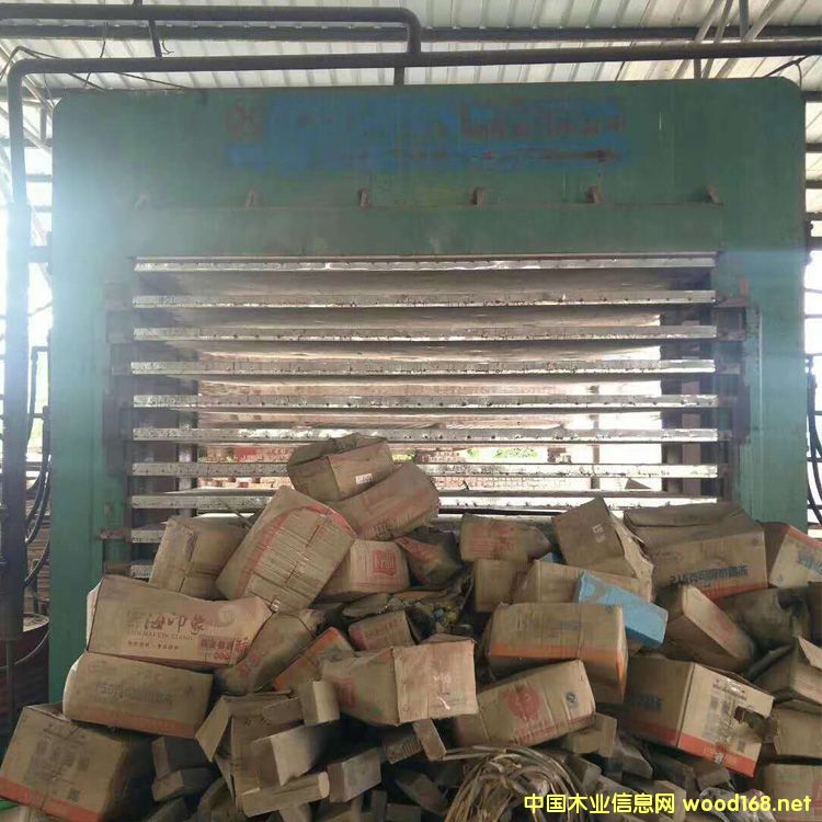 [��] 8-9���������A�ɮa3*6��15�Ӷ���ľ�I(y��)�ቺ�C