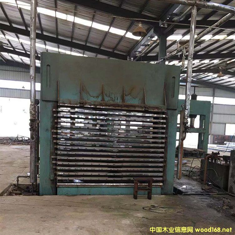 ���ֶ����z�ϰ�ቺ�C(j��)15��4X8��