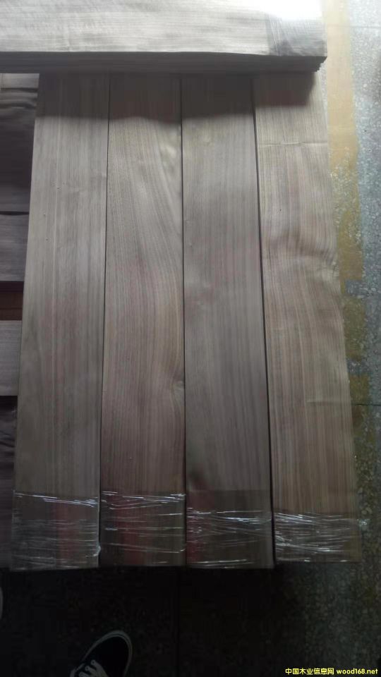 0.6�ں���AB��Ԕ��(x��)��B