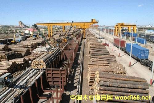 �����M(j��n)��ľ��686܇ �M����ڰ�ľ���M(j��n)�ڄ�(chu��ng)���vʷ֮�