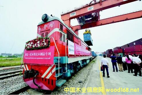 ���_˹ľ�ĳ��КW��(zhu��n)�е��h